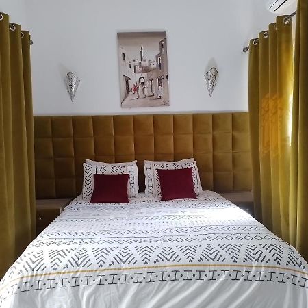 Un Riad Pour Se Divertir En Famille & Se Detendre มาร์ราเกช ภายนอก รูปภาพ