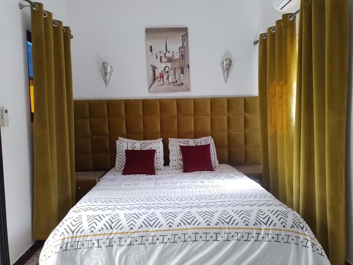 Un Riad Pour Se Divertir En Famille & Se Detendre มาร์ราเกช ภายนอก รูปภาพ